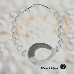 Collana ceramica bianca